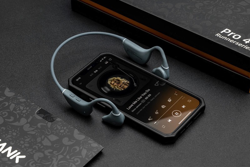 再次斩获2022红点设计大奖，音质佩感双进化，南卡Runner Pro4体验