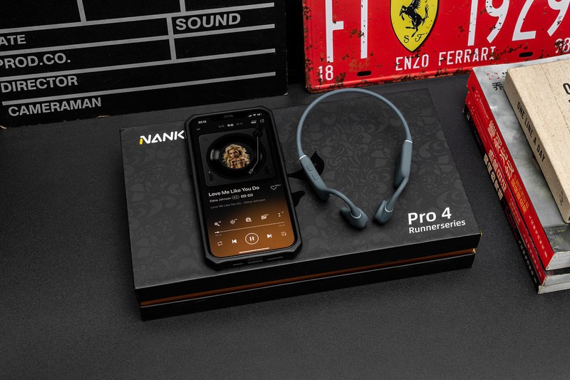 再次斩获2022红点设计大奖，音质佩感双进化，南卡Runner Pro4体验
