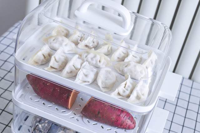 还在用不锈钢蒸锅？用了这款透明电蒸锅才明白，蒸锅还能这么用