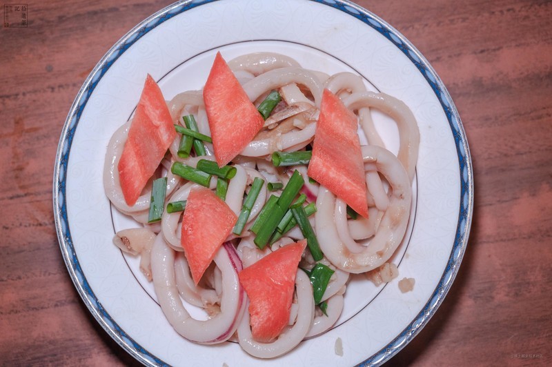 才艺双全的铸铁重器，日常料理好装备，归禾器梯田珐琅海鲜锅上手