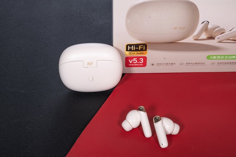 六麦降噪更深度，不玩复制粘贴的TWS耳机，iKF Zing
