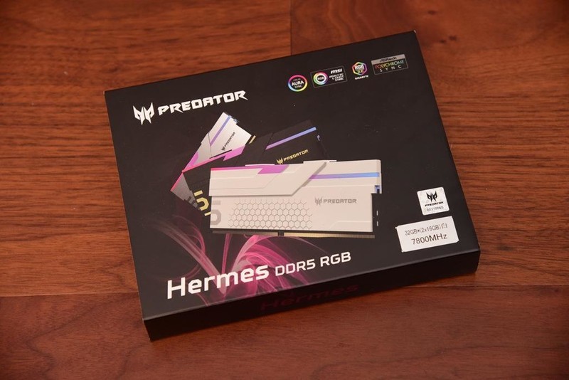 太神奇！宏碁掠夺者Hermes冰刃+华硕Z790吹雪=一键7800MHz！