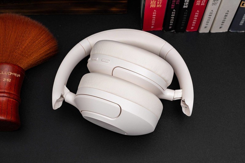ANC主动降噪、70小时续航、有线无线双模，QCY H4头戴式耳机评测
