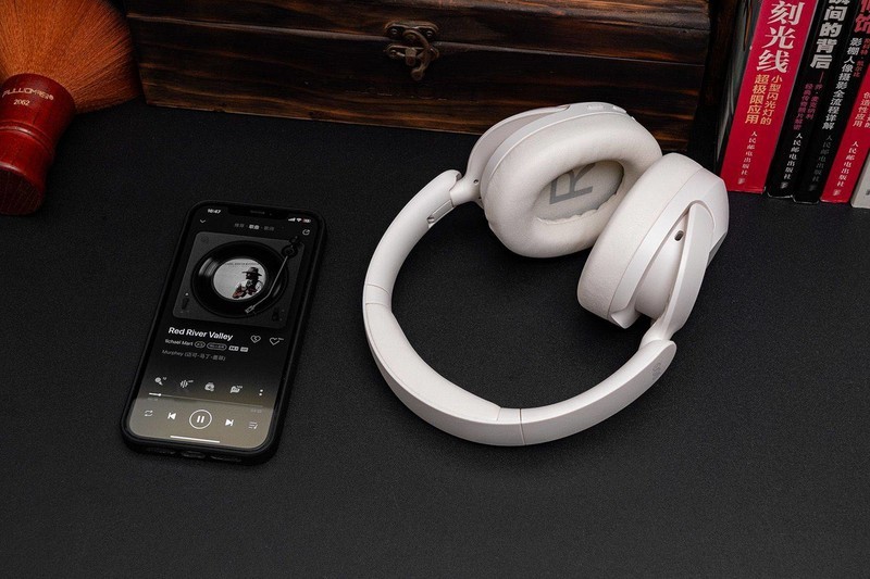 ANC主动降噪、70小时续航、有线无线双模，QCY H4头戴式耳机评测