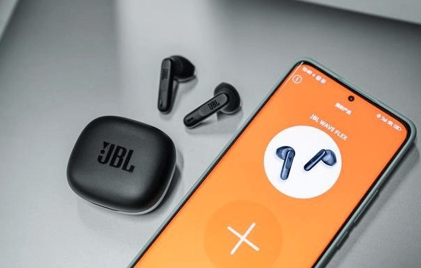 百元价位什么品牌的蓝牙耳机最好？四款口碑极佳百元品牌机型盘点