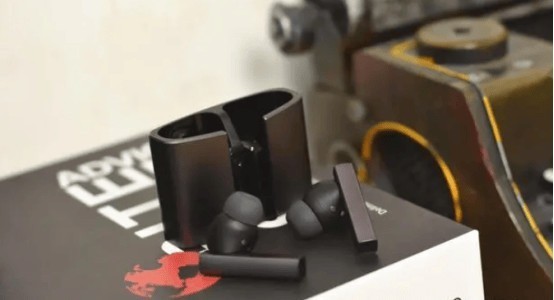 百元价位什么品牌的蓝牙耳机最好？四款口碑极佳百元品牌机型盘点