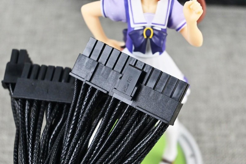 安钛克Titan 1200W金牌全模ATX3.1电源开箱：性价比大瓦数选择