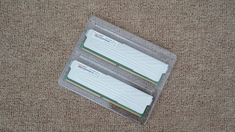 又能超又能打的高性价比DDR5内存，金百达 银爵 DDR5 5600 16G×2评测分享