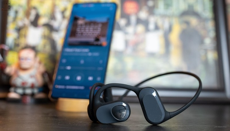 轻巧好听的气传导耳机，更适合运动玩家，泥炭RunFree体验