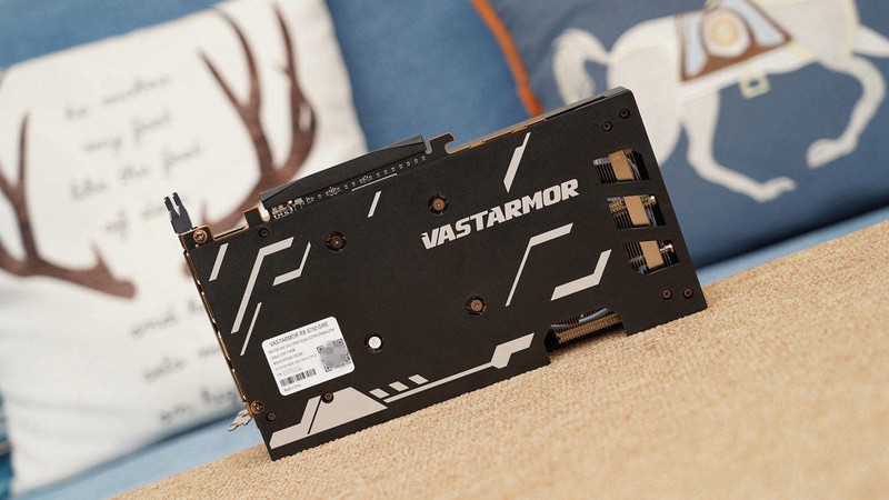 入门级游戏电脑怎么选？8400F+6750GRE 10G VS 12400F+4060告诉你答案