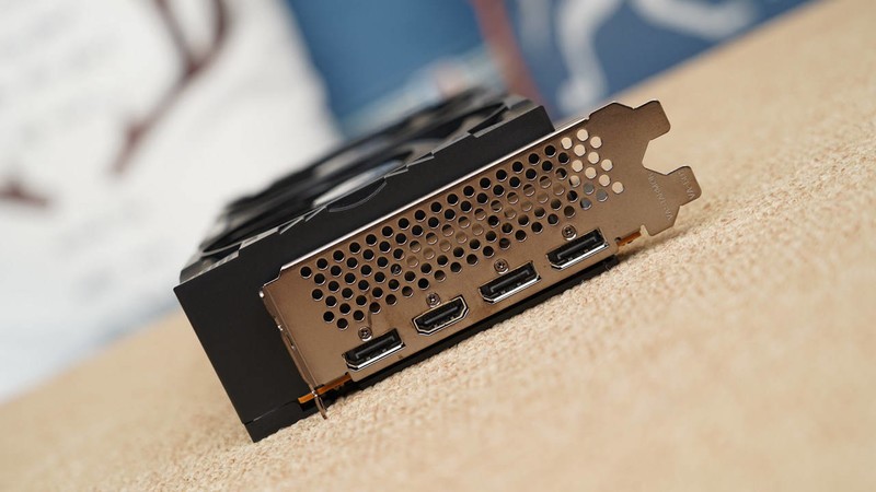 入门级游戏电脑怎么选？8400F+6750GRE 10G VS 12400F+4060告诉你答案