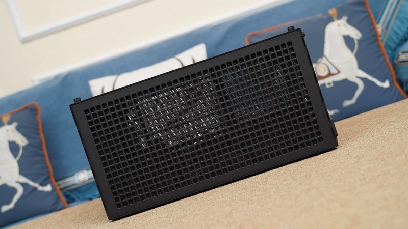 入门级游戏电脑怎么选？8400F+6750GRE 10G VS 12400F+4060告诉你答案