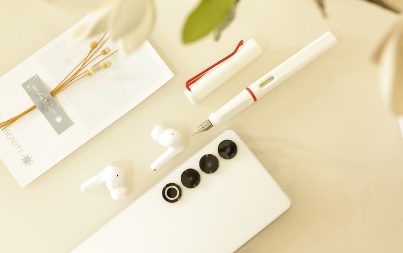 百元出头拥有周杰伦同款？天花板级入耳主动降噪耳机？学生党最爱