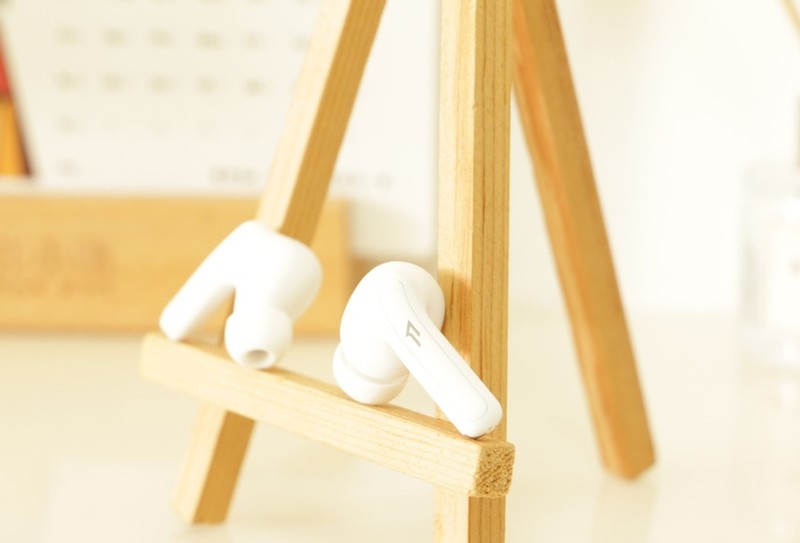 百元出头拥有周杰伦同款？天花板级入耳主动降噪耳机？学生党最爱