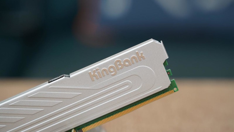 又能超又能打的高性价比DDR5内存，金百达 银爵 DDR5 5600 16G×2评测分享