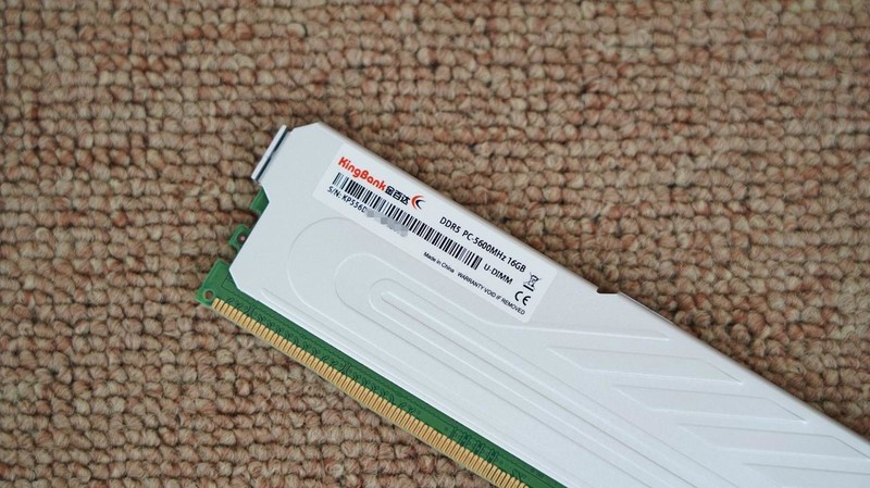 又能超又能打的高性价比DDR5内存，金百达 银爵 DDR5 5600 16G×2评测分享