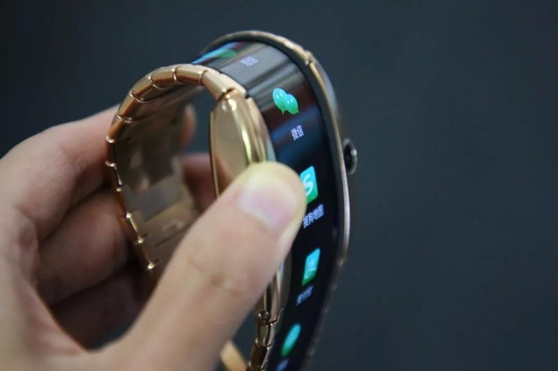 盘点归类全网智能手表 告诉你哪些是真正支持微信回复和使用的智能手表