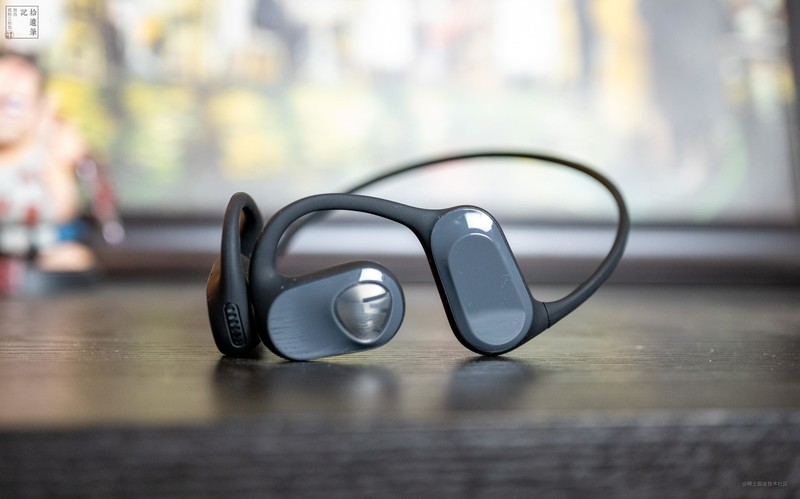 轻巧好听的气传导耳机，更适合运动玩家，泥炭RunFree体验