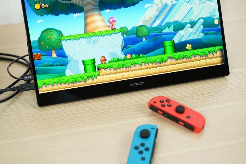 星空体育平台OLED面板、15.6英寸4K分辨率，我愿称它为Switch最佳伴侣