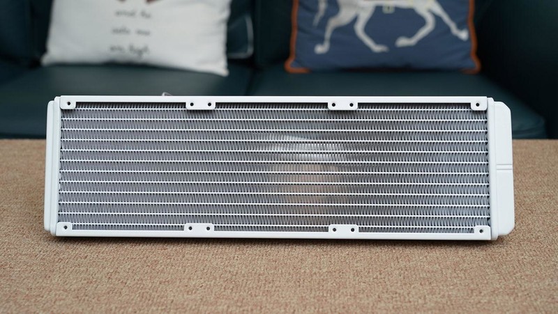 双十一实战装机，5700X+DDR4 3600+RX6750XT打造的高性价比2K游戏主机分享