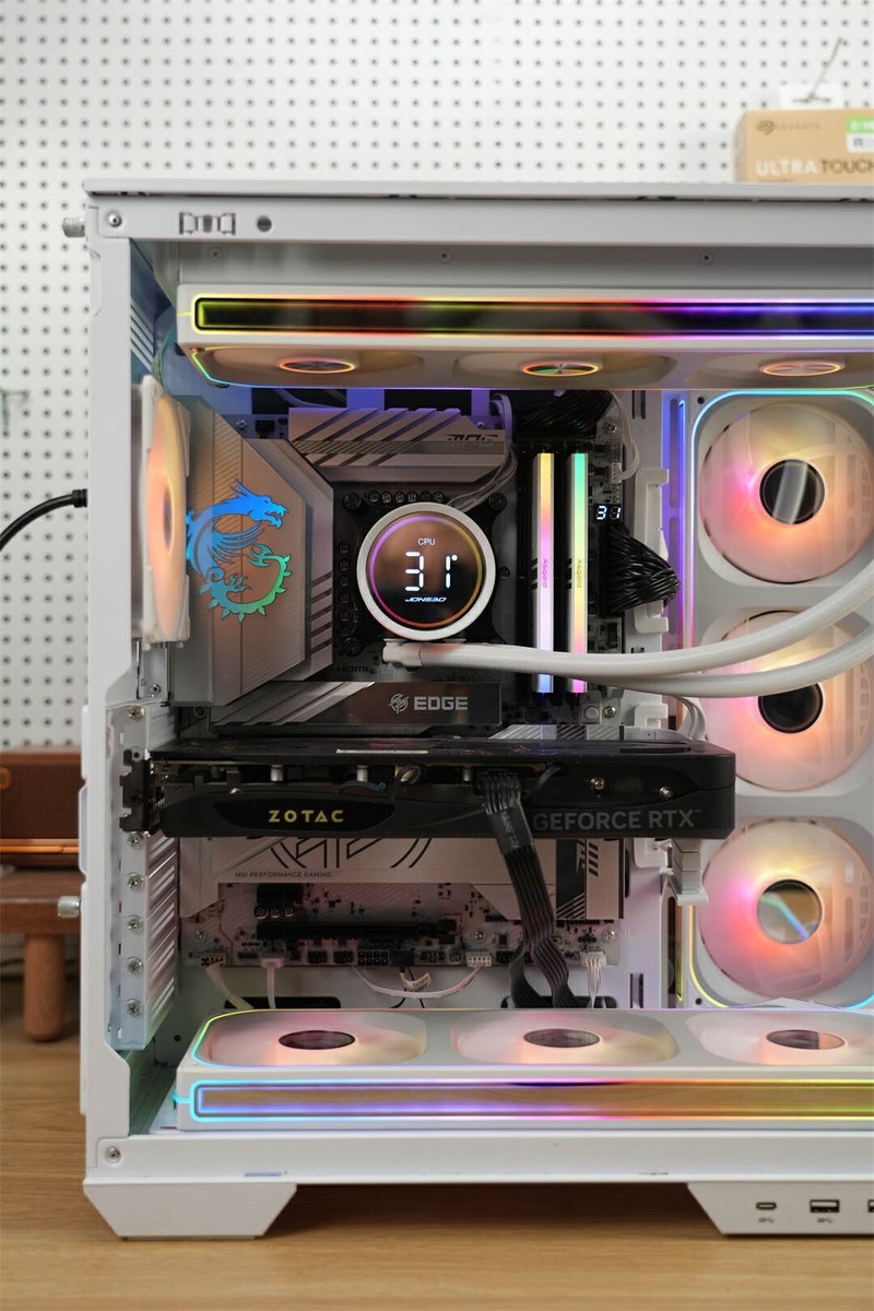 优雅白色设计，灯效炫酷无敌--乔思伯TH-360水冷散热器评测