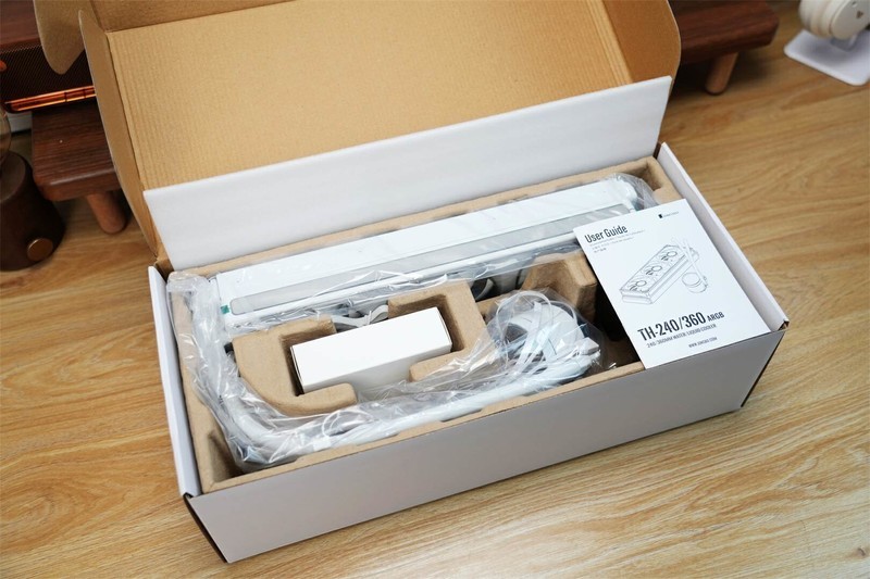 优雅白色设计，灯效炫酷无敌--乔思伯TH-360水冷散热器评测