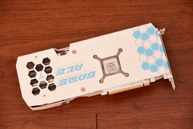 游戏利器，中国版RX 7650GRE上市，成功偷塔RTX 4060！