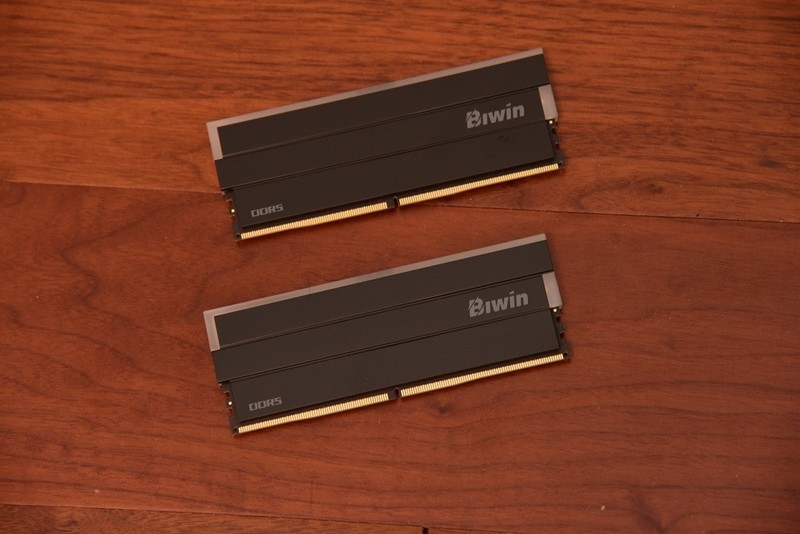 游戏利器，中国版RX 7650GRE上市，成功偷塔RTX 4060！