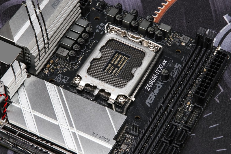 游戏办公两不误|华擎Z690M-ITX/ax主板分享