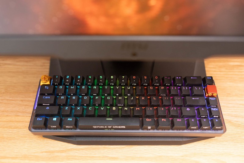 一步到位的选择，显示器中的高性能水桶机，MSI微星MPG321UR-QD