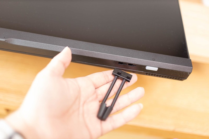 一步到位的选择，显示器中的高性能水桶机，MSI微星MPG321UR-QD