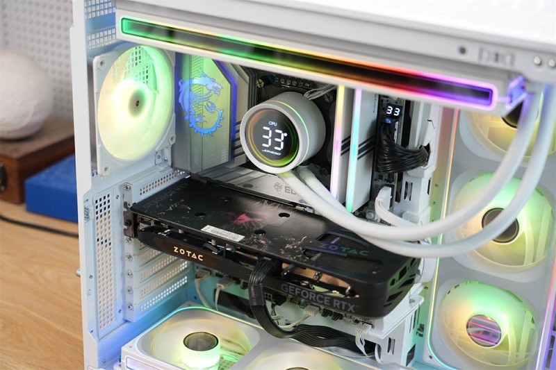 优雅白色设计，灯效炫酷无敌--乔思伯TH-360水冷散热器评测