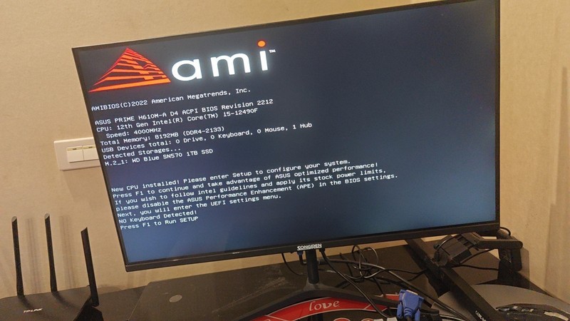 同事和朋友配的新电脑