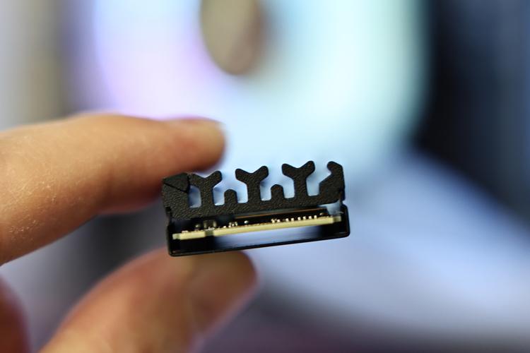 轻松拿捏i9-14900K星空体育平台990PRO：海盗船iCUE LINK H150i LCD/MP600 Elite