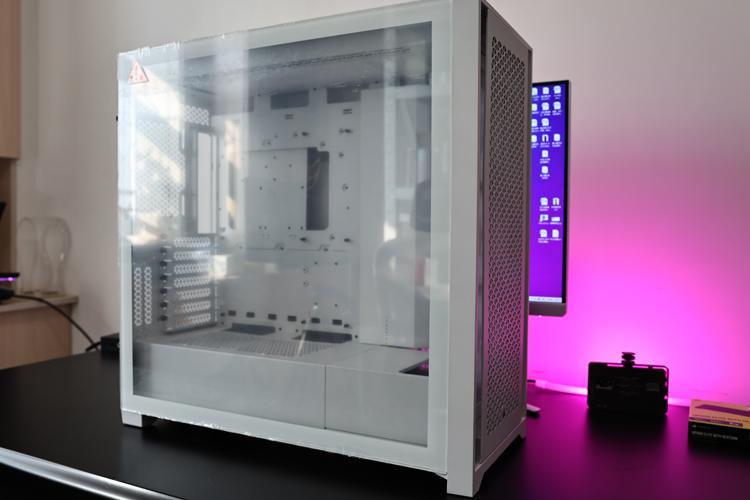 轻松拿捏i9-14900K星空体育平台990PRO：海盗船iCUE LINK H150i LCD/MP600 Elite