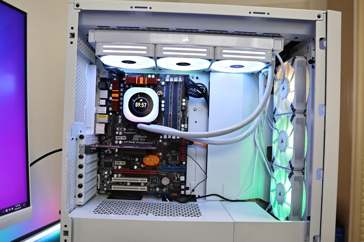 轻松拿捏i9-14900K星空体育平台990PRO：海盗船iCUE LINK H150i LCD/MP600 Elite