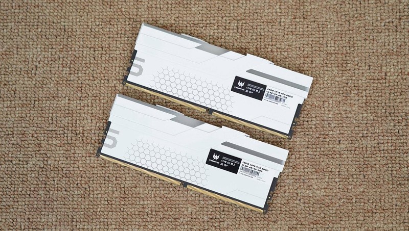 如何打造高性能海景房？14900K+华硕B760小吹雪S+影驰RTX4080S主机分享