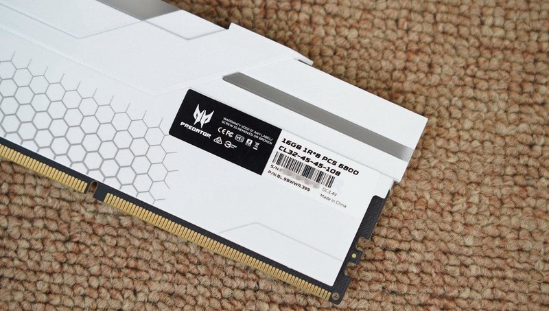 如何打造高性能海景房？14900K+华硕B760小吹雪S+影驰RTX4080S主机分享