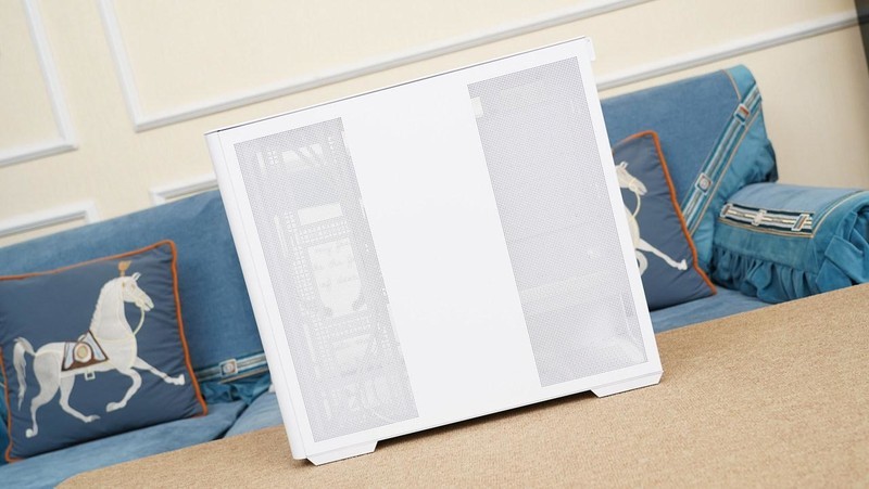 如何打造高性能海景房？14900K+华硕B760小吹雪S+影驰RTX4080S主机分享