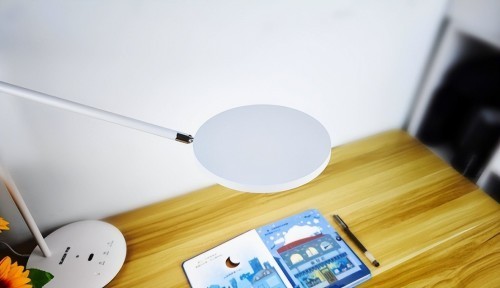 儿童护眼灯推荐排行榜第一名推荐：哪个牌子的护眼台灯比较好？