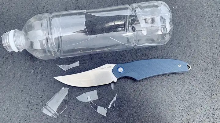 荒野求生时，它才是真”鲨手锏“，悍迪鲨鱼户外刀