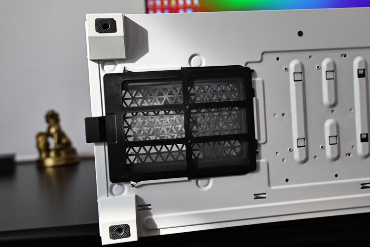 轻松拿捏i9-14900K星空体育平台990PRO：海盗船iCUE LINK H150i LCD/MP600 Elite