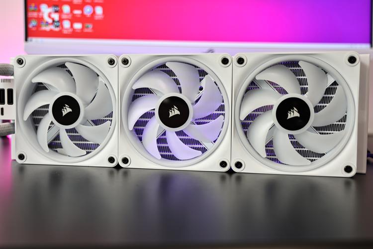 轻松拿捏i9-14900K星空体育平台990PRO：海盗船iCUE LINK H150i LCD/MP600 Elite