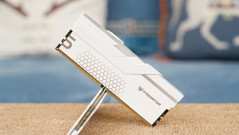 如何打造高性能海景房？14900K+华硕B760小吹雪S+影驰RTX4080S主机分享