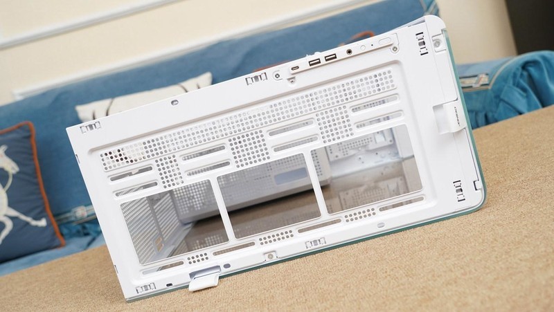 如何打造高性能海景房？14900K+华硕B760小吹雪S+影驰RTX4080S主机分享