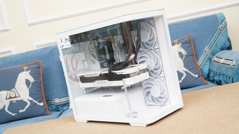 如何打造高性能海景房？14900K+华硕B760小吹雪S+影驰RTX4080S主机分享