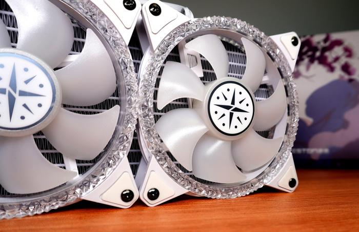 打工人辛苦一年发年终奖，买一台二次元电脑犒劳自己不香吗？