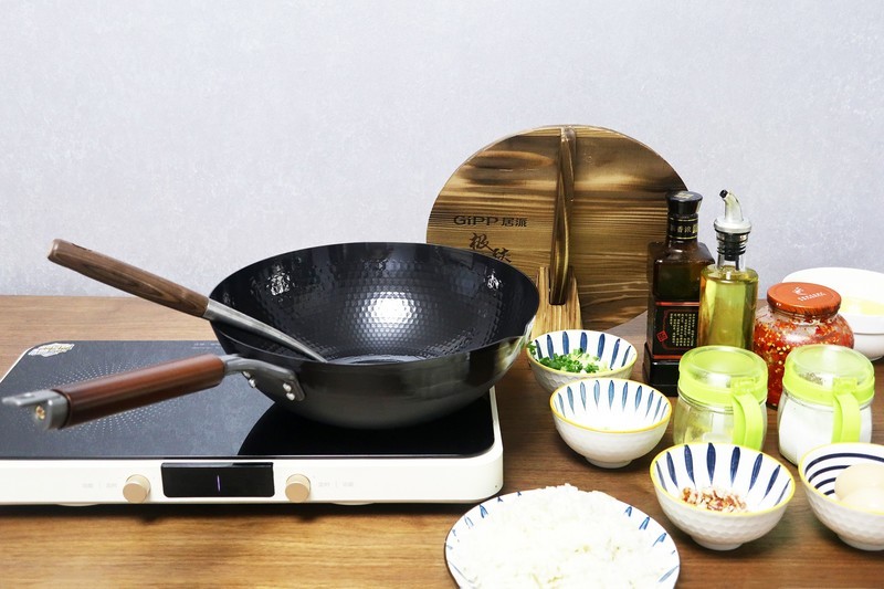 这个炒锅炒湘菜更香——GiPP居派轻量极铁炒锅套装体验