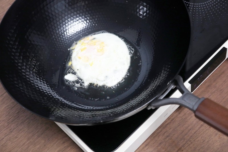 这个炒锅炒湘菜更香——GiPP居派轻量极铁炒锅套装体验