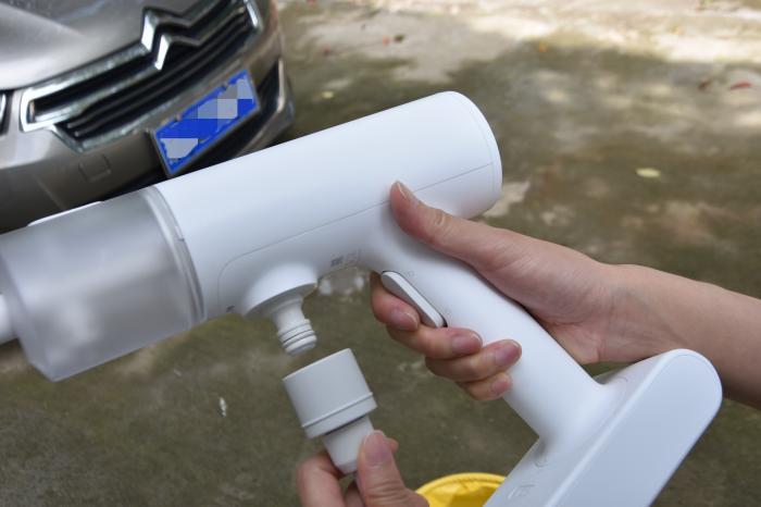 米家无线洗车机洗车体验：没有水电束缚，随时随地可用，够方便